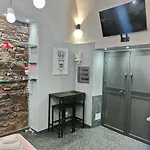 Piazza Bovio Home